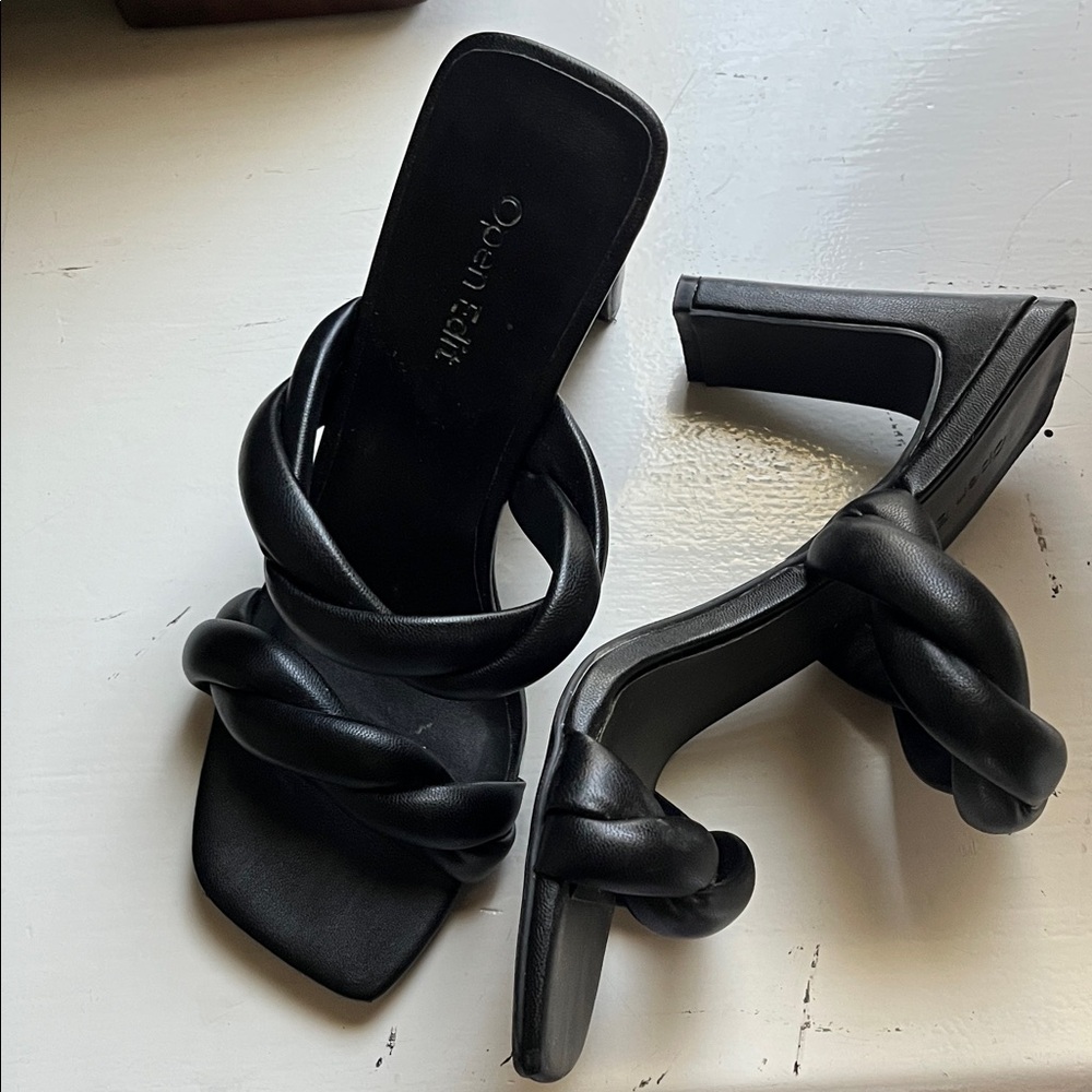 Black Women's Heeled Sandals